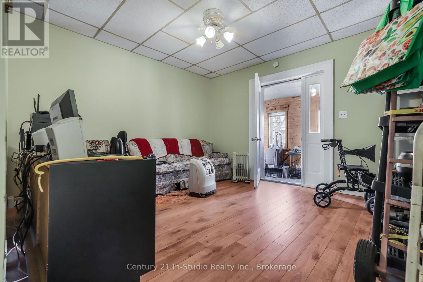 228 PALMERSTON STREET Image 16