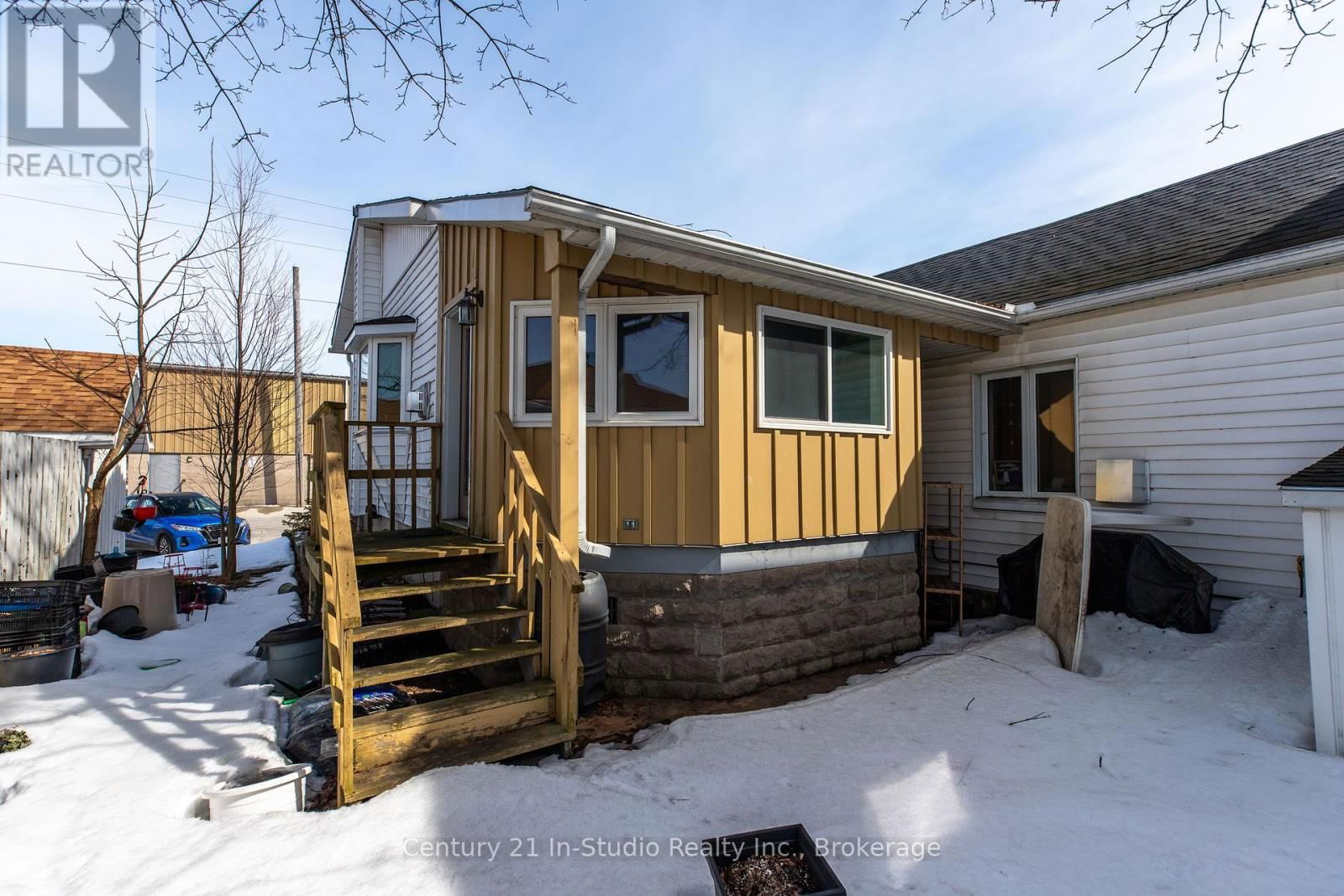 228 PALMERSTON STREET Image 38