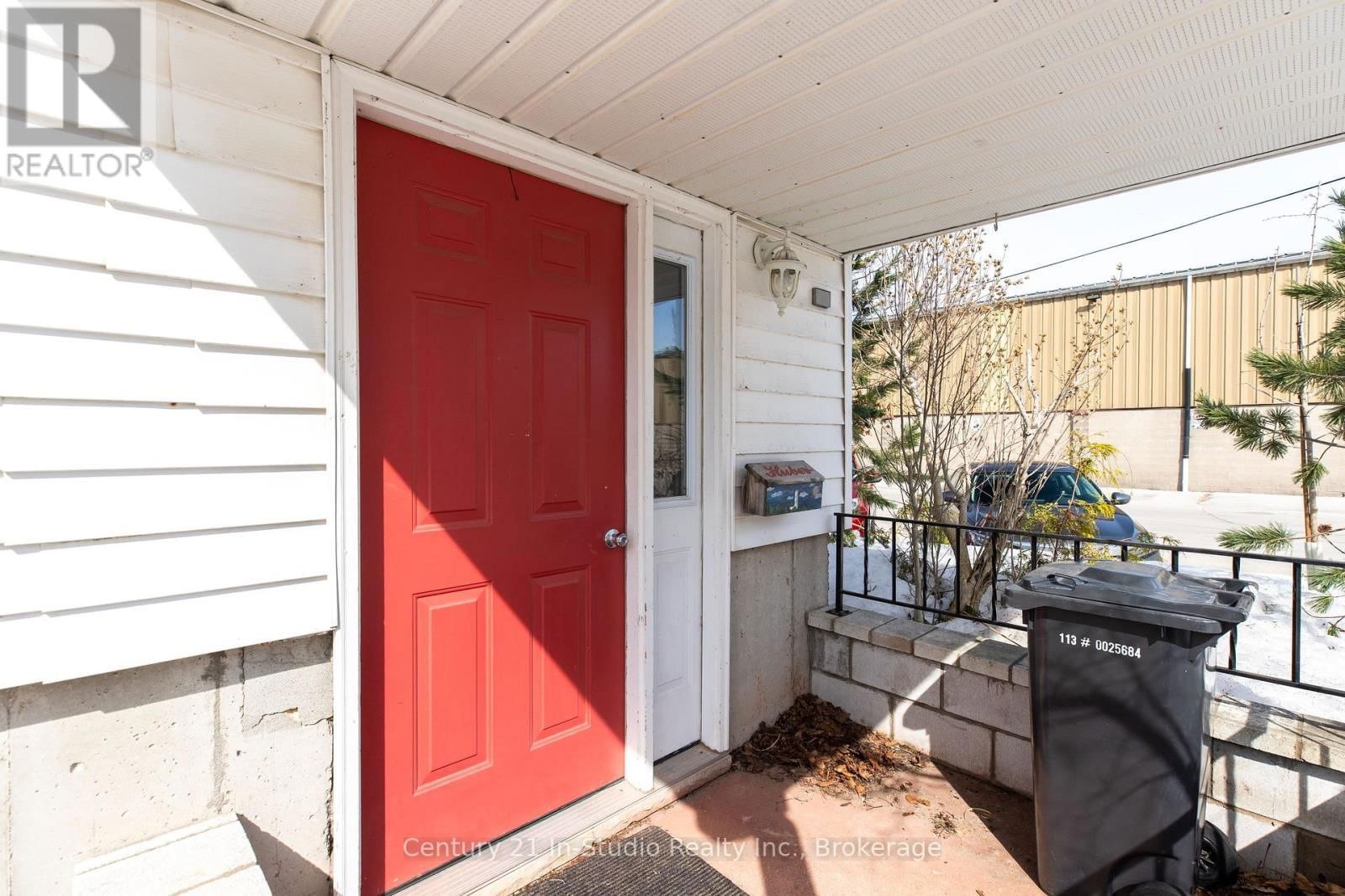 228 PALMERSTON STREET Image 39