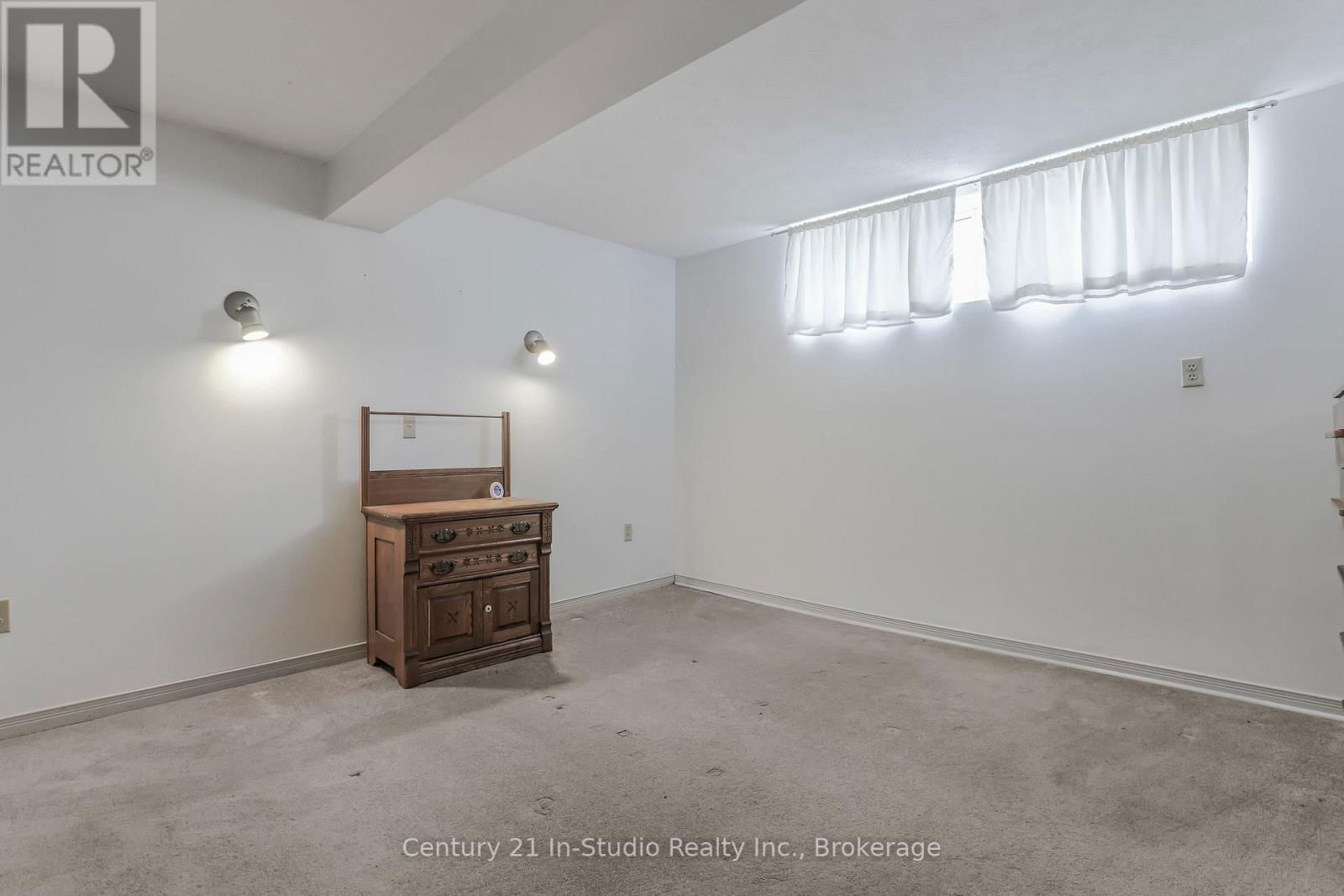 228 PALMERSTON STREET Image 45