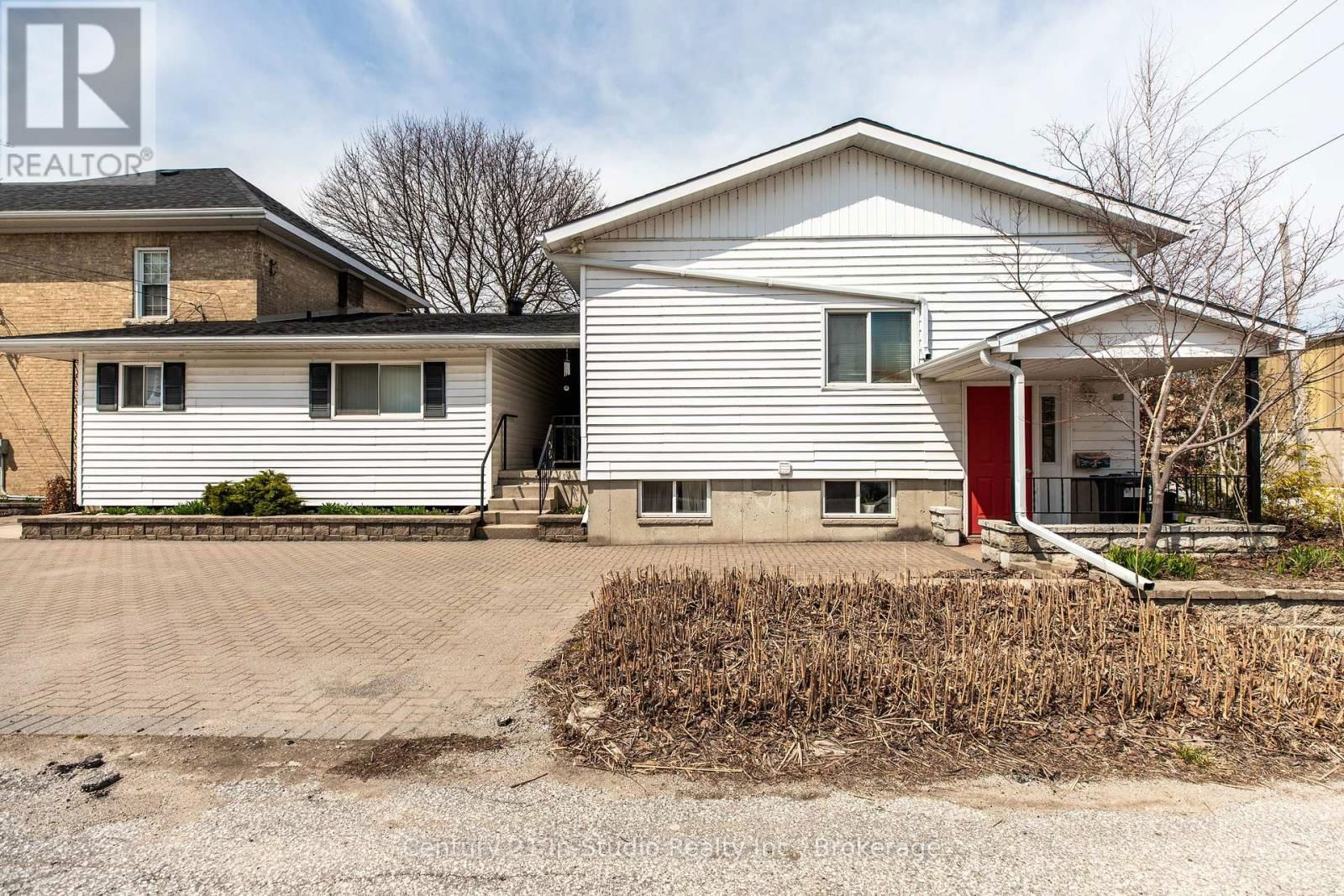 228 PALMERSTON STREET Image 49