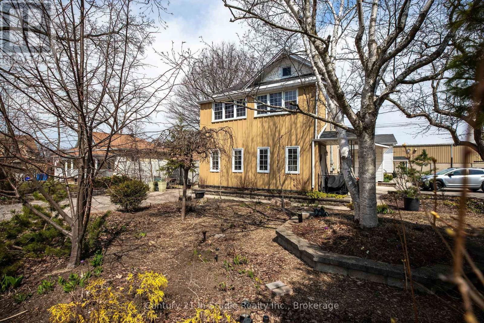 228 PALMERSTON STREET Image 5