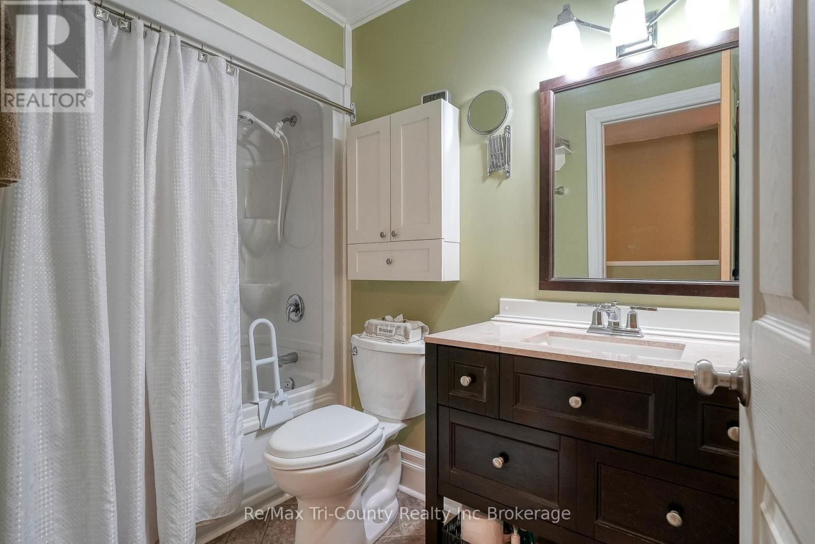710 NORTH RD Image 23