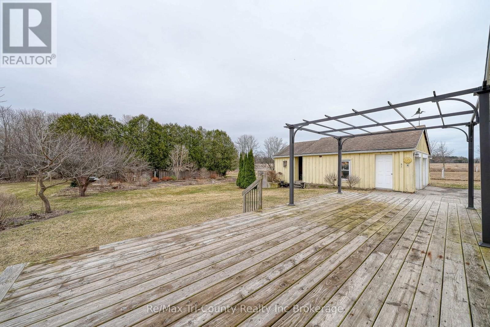 710 NORTH RD Image 40