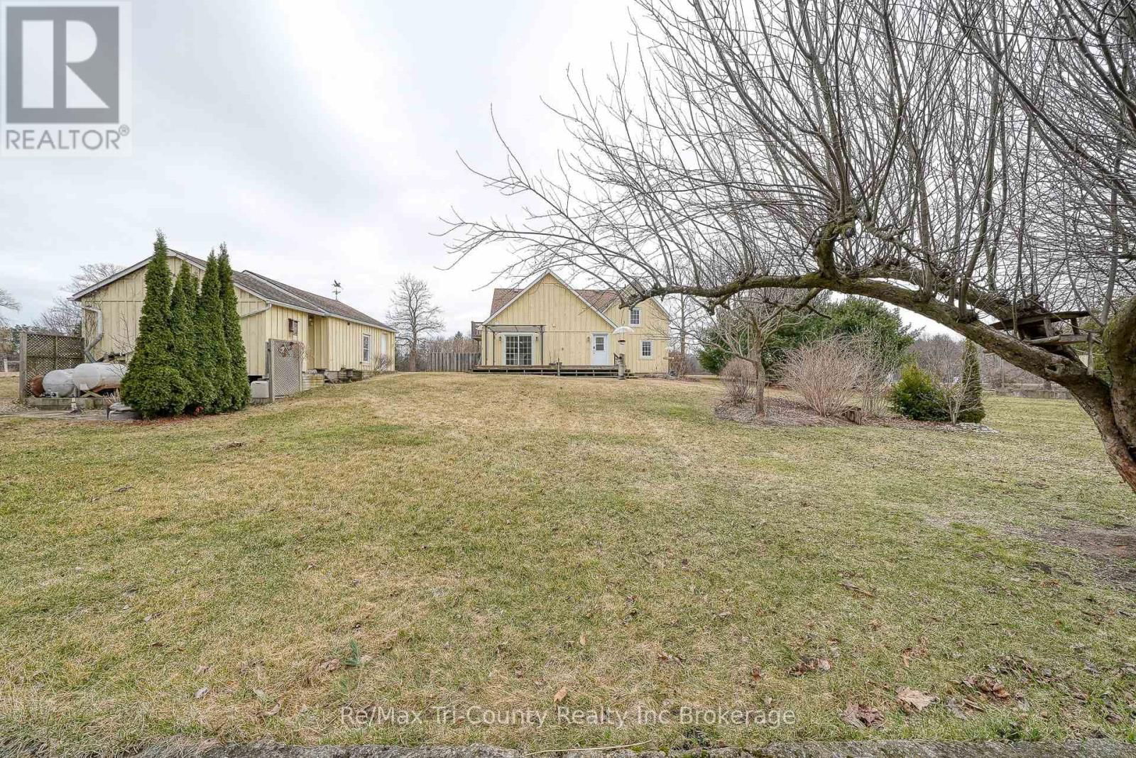 710 NORTH RD Image 44