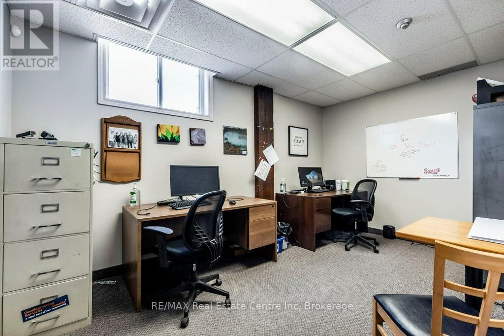 280 ST PATRICK STREET WEST Image 15