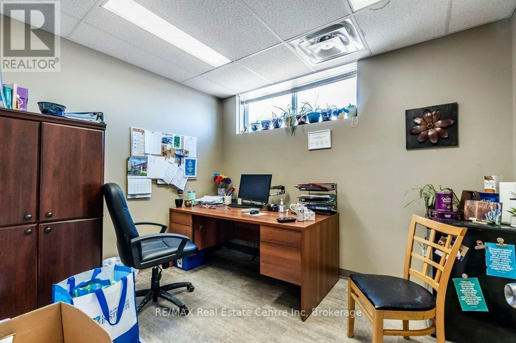 280 ST PATRICK STREET WEST Image 16