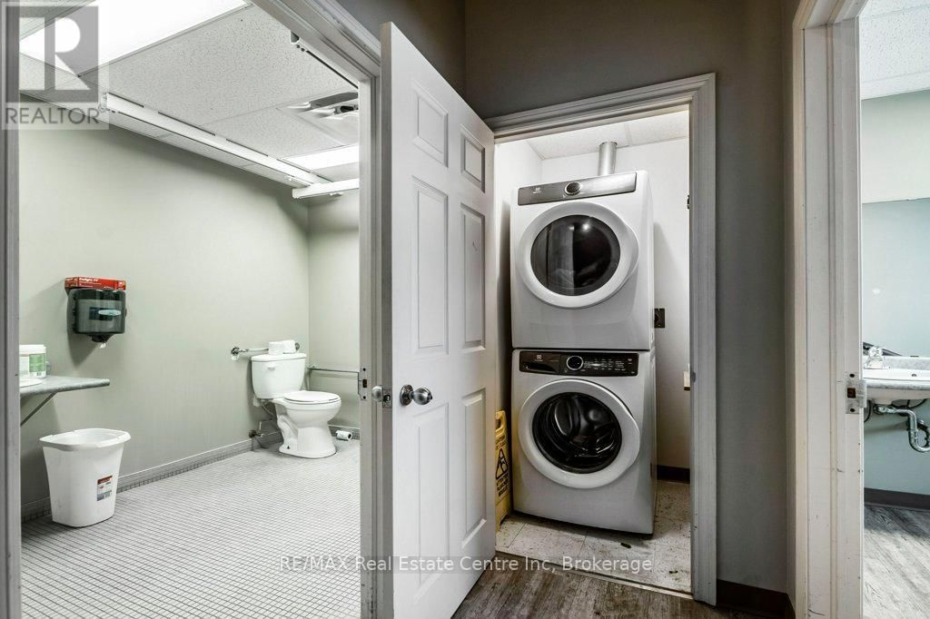 280 ST PATRICK STREET WEST Image 20