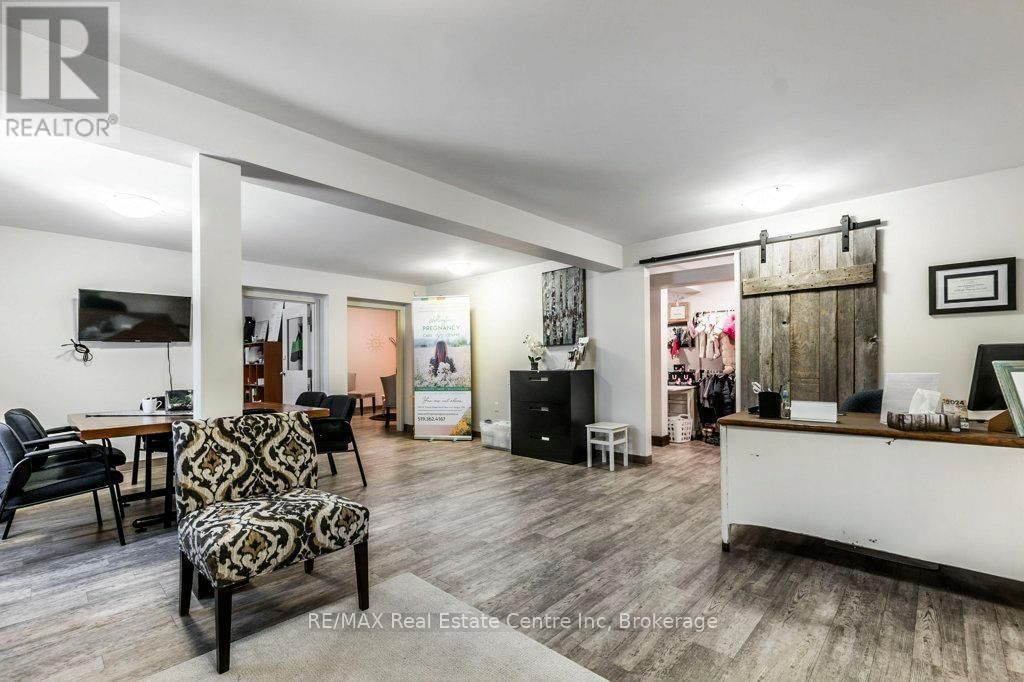 280 ST PATRICK STREET WEST Image 25