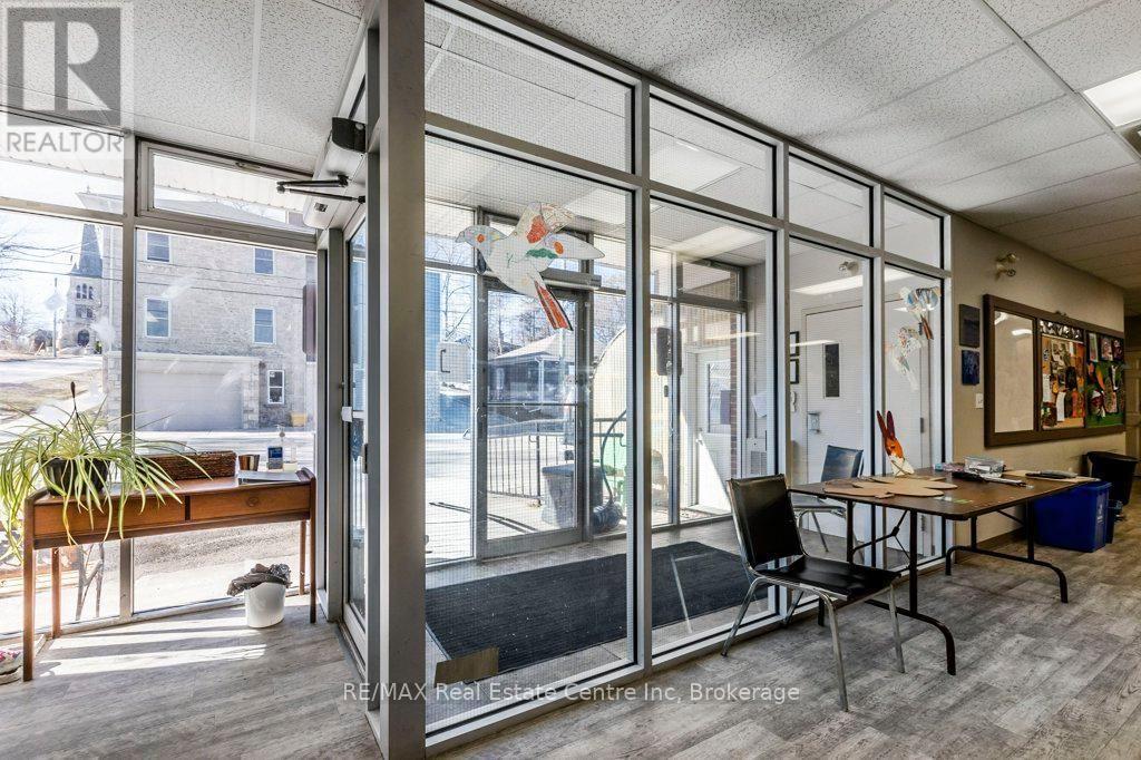 280 ST PATRICK STREET WEST Image 4