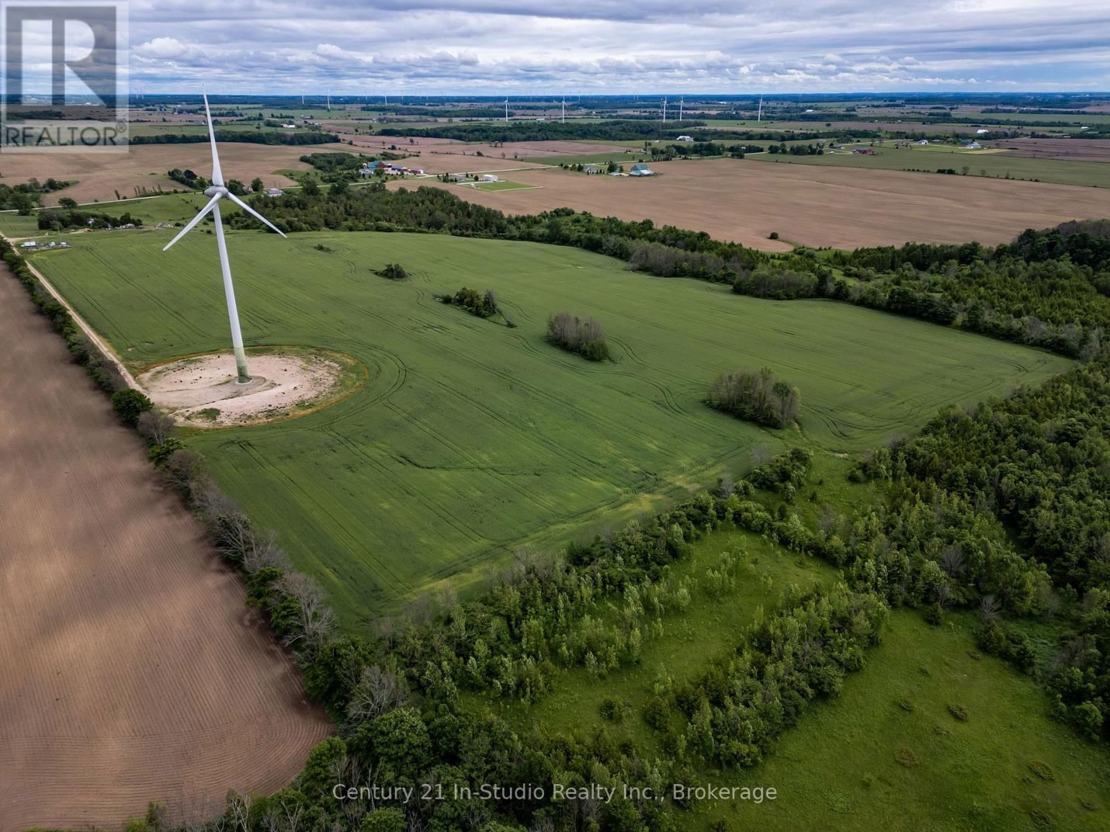 1097 BRUCE ROAD 23 Image 8