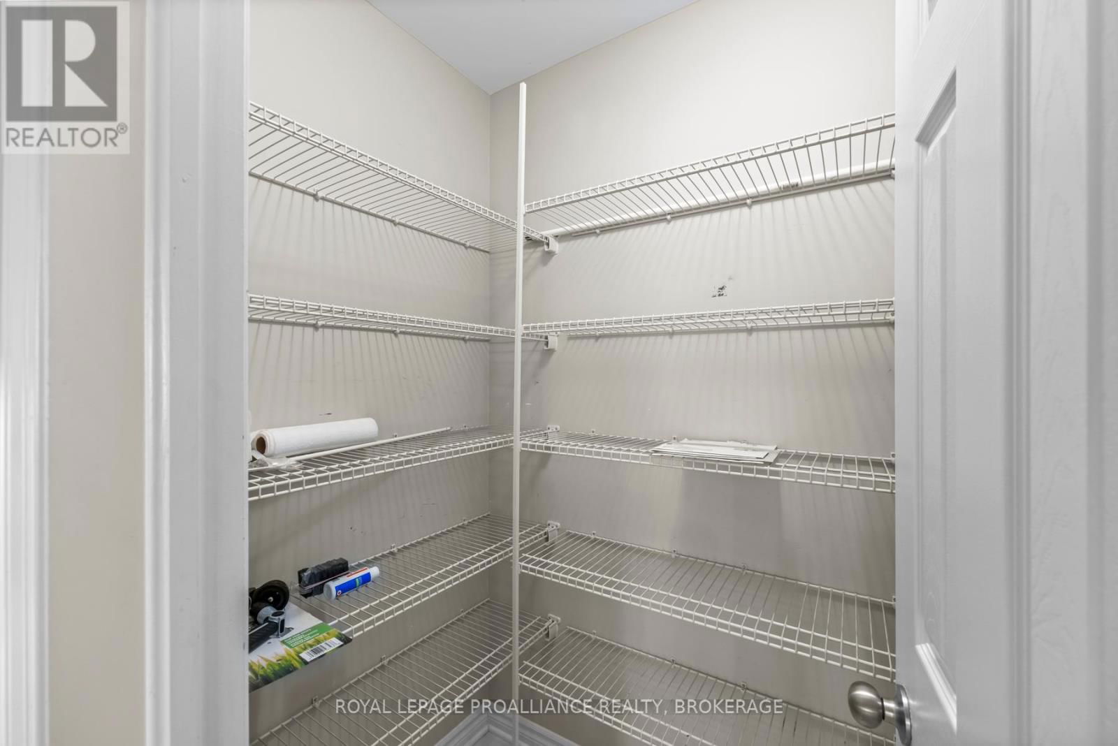 1098 HORIZON DRIVE Image 18