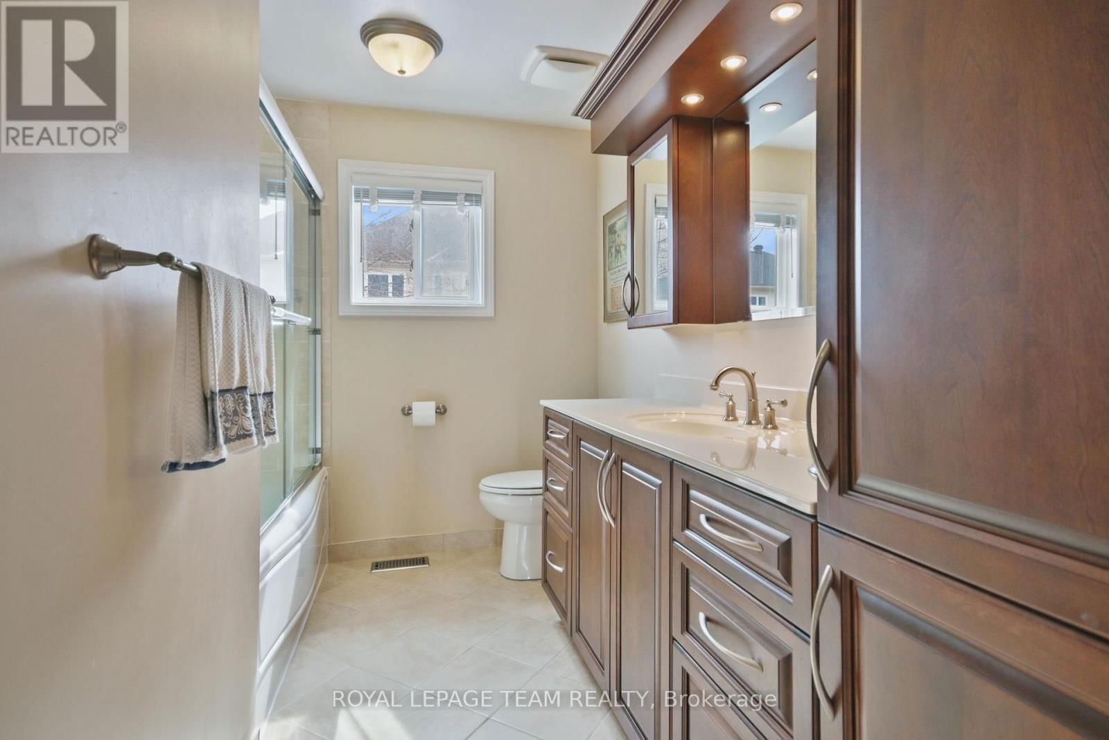 56 JAMES LEWIS AVENUE Image 24