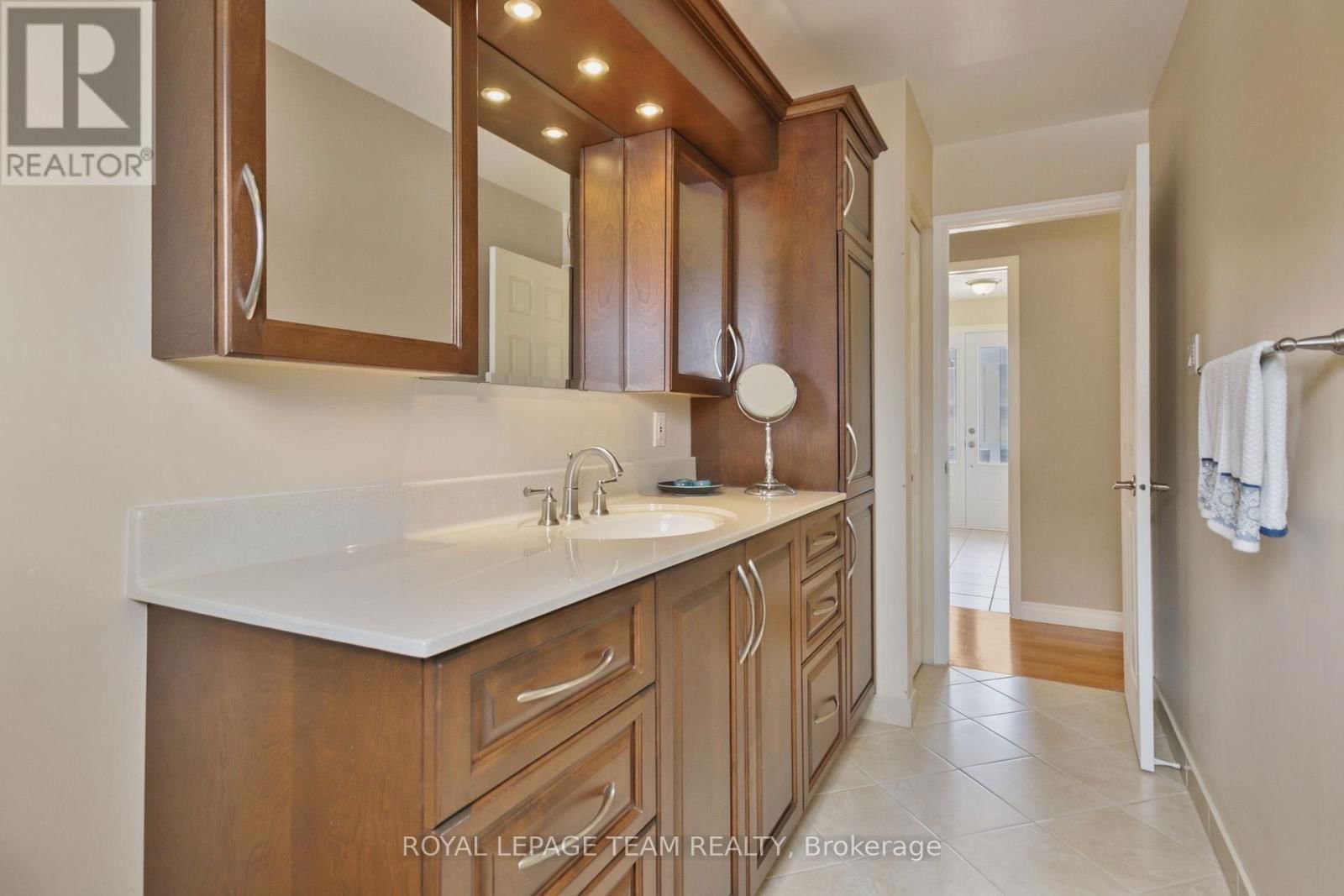 56 JAMES LEWIS AVENUE Image 26