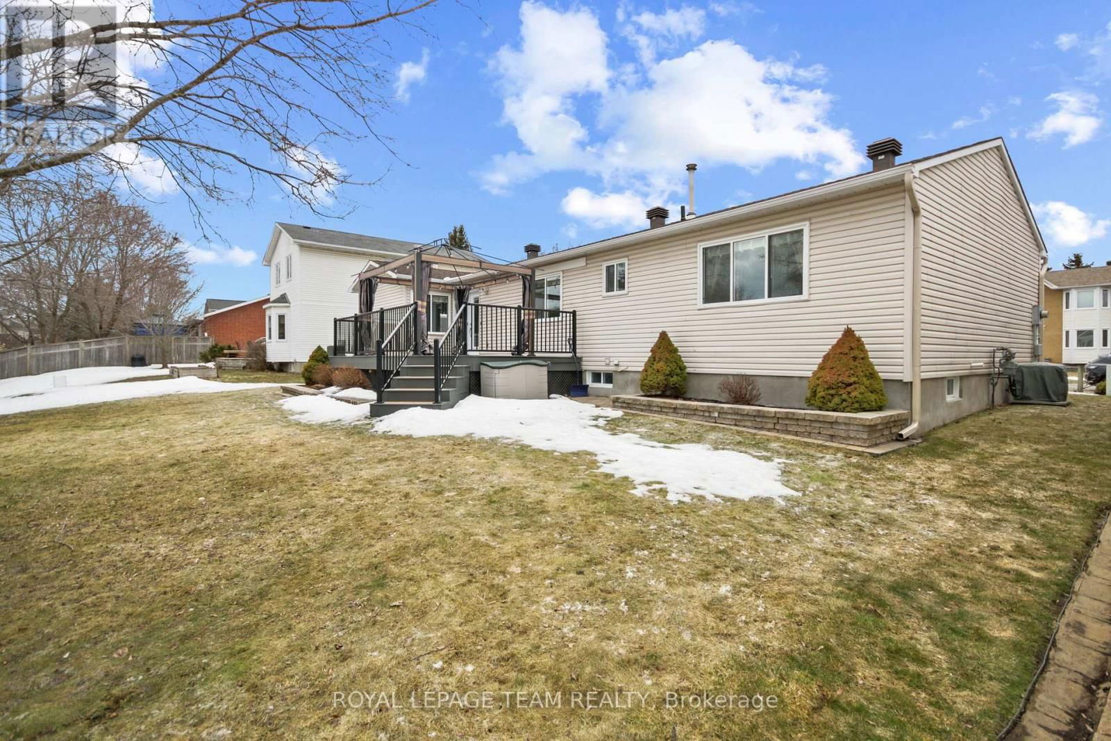 56 JAMES LEWIS AVENUE Image 45