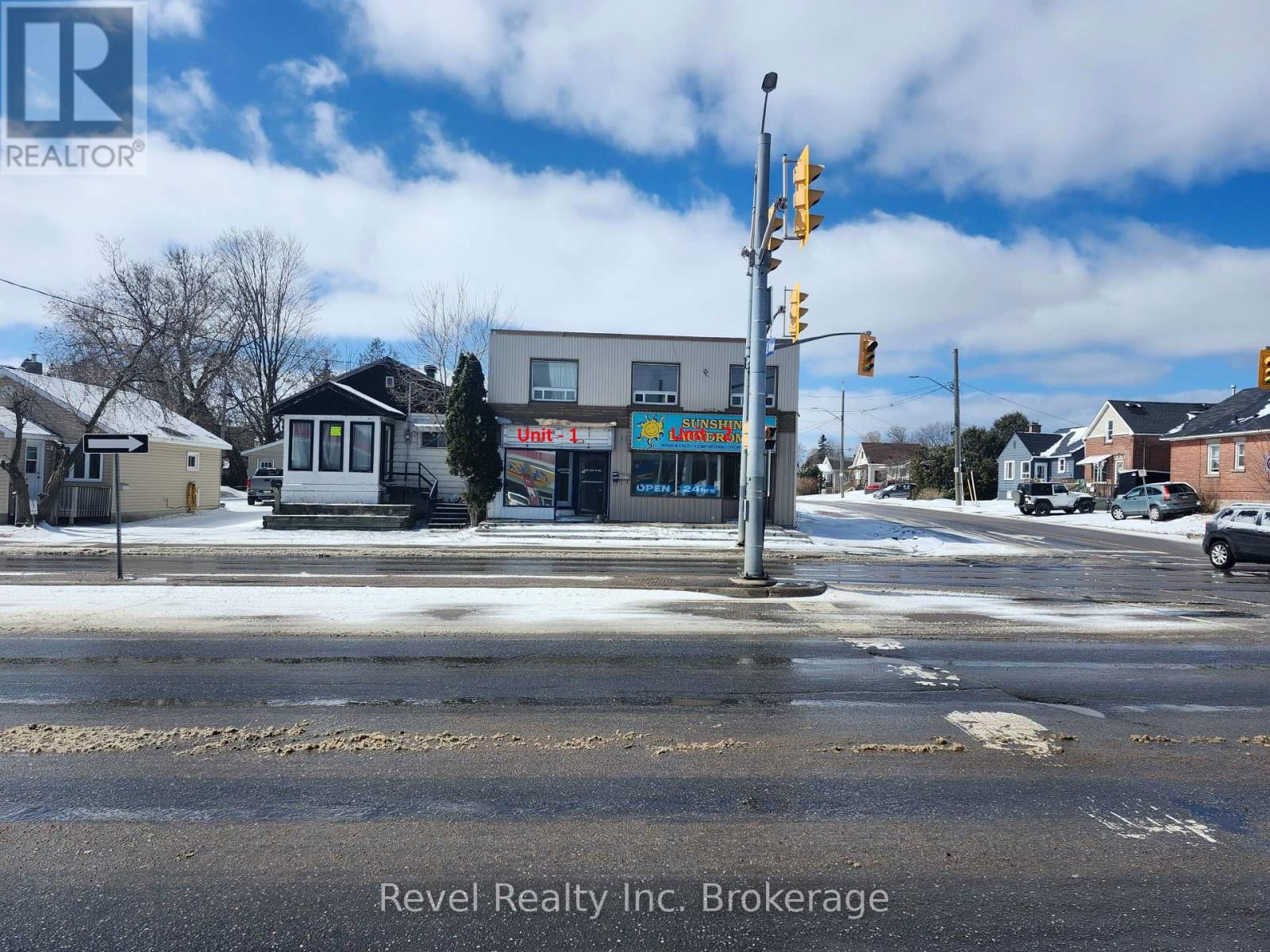 5 - 1009 ALGONQUIN AVENUE Image 1
