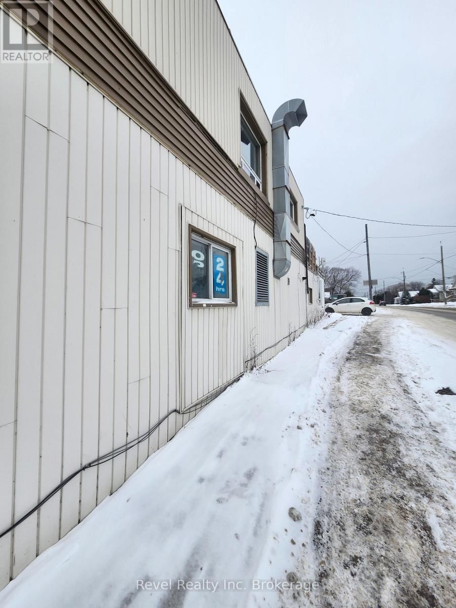 5 - 1009 ALGONQUIN AVENUE Image 11