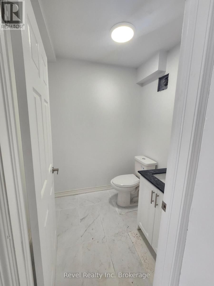 5 - 1009 ALGONQUIN AVENUE Image 8