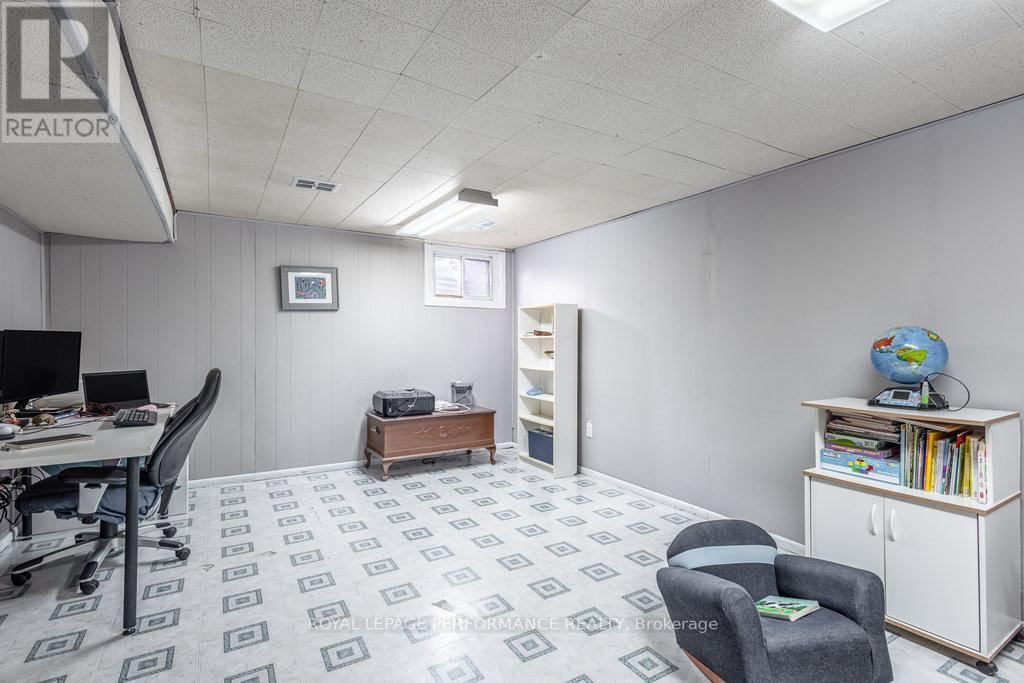 156 - 2166 LOYOLA AVENUE Image 29