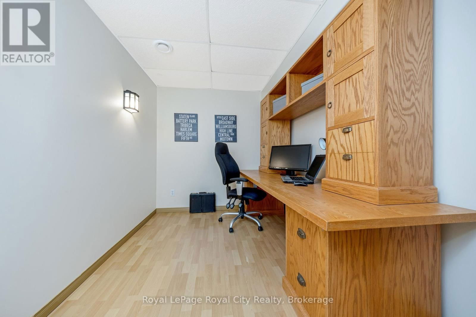 119 LOU'S BOULEVARD Image 37