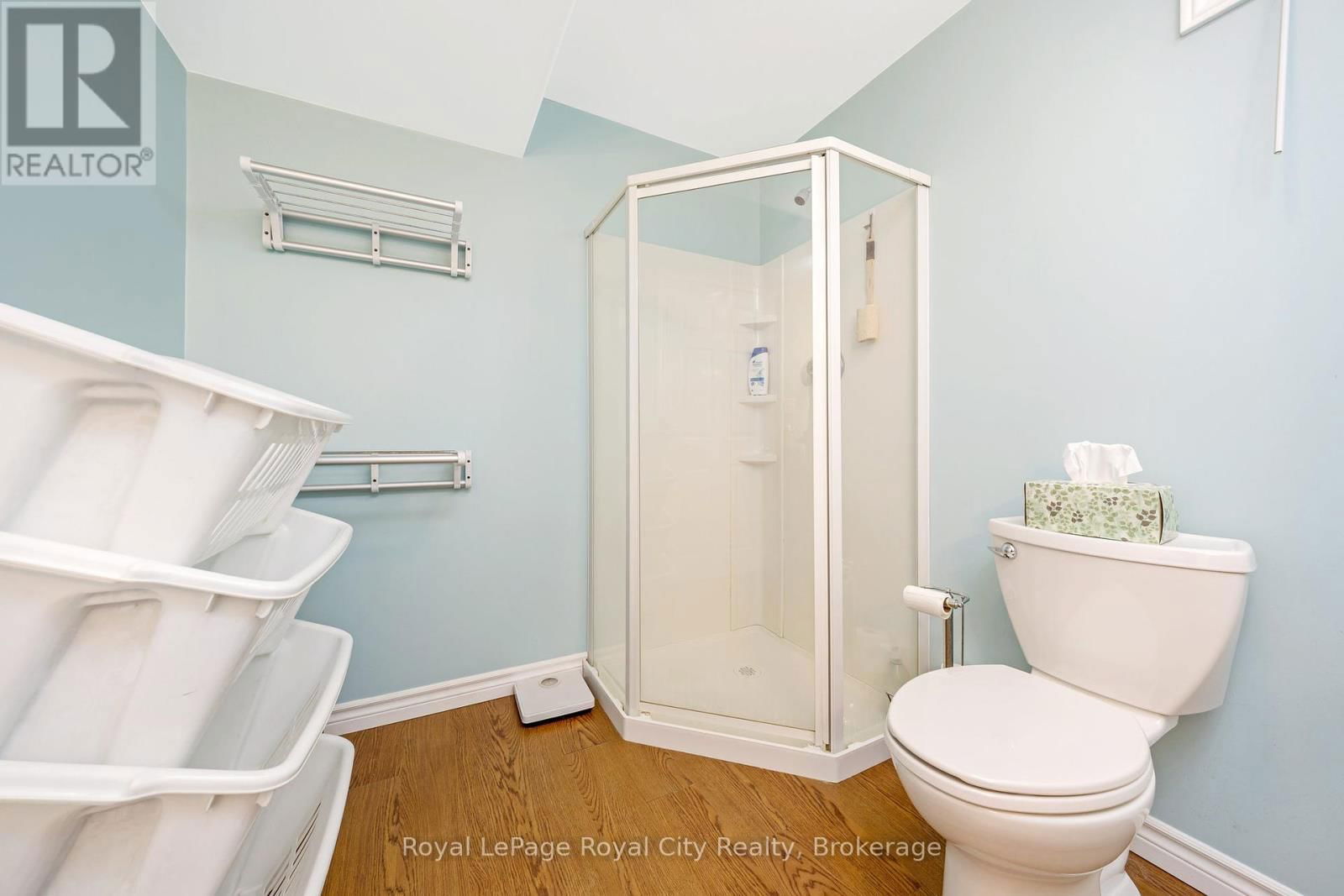 119 LOU'S BOULEVARD Image 38