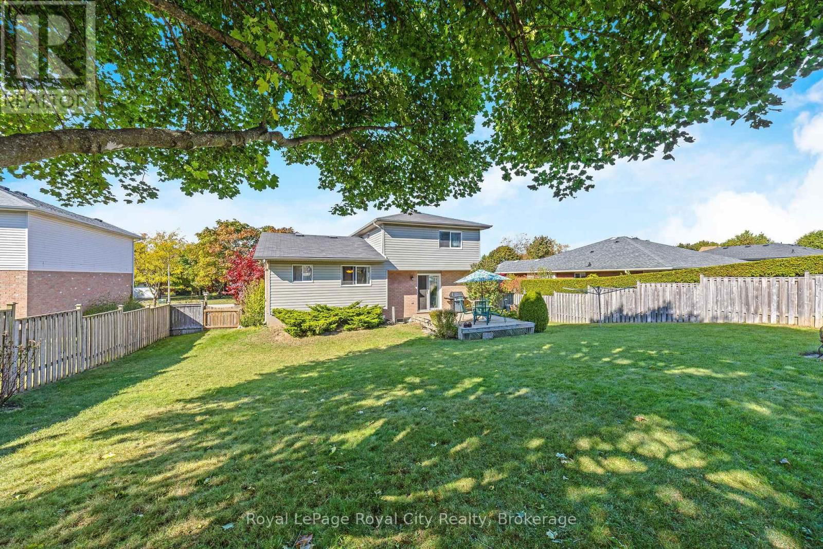 119 LOU'S BOULEVARD Image 43
