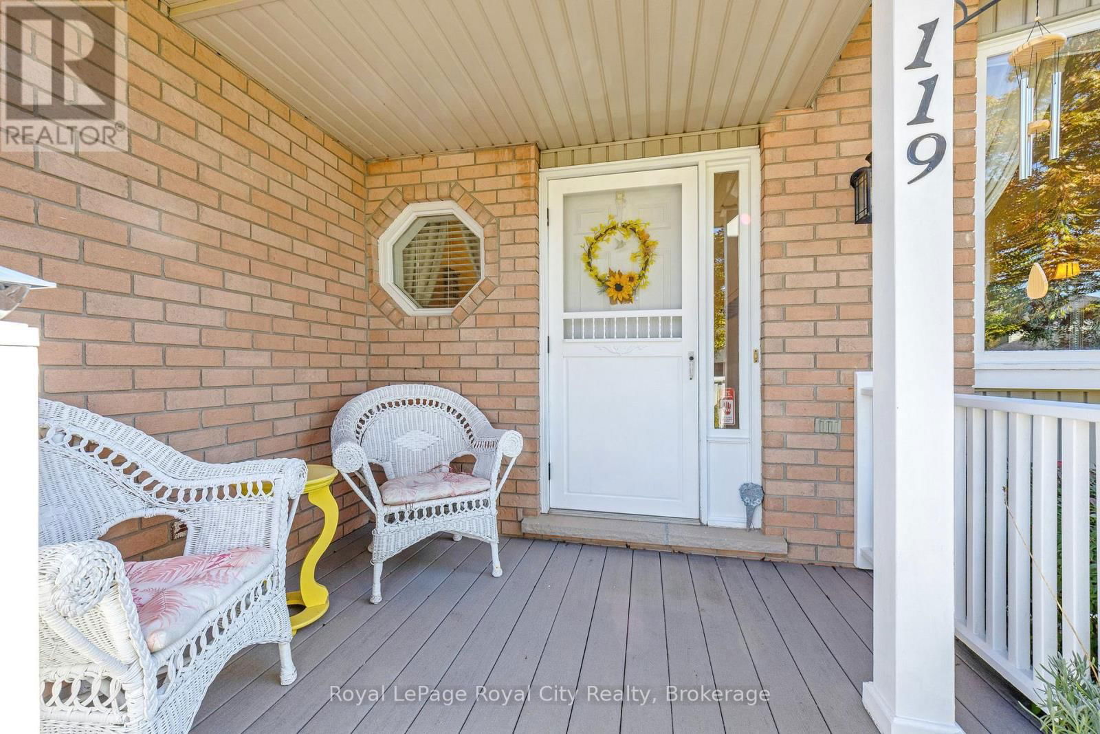 119 LOU'S BOULEVARD Image 7