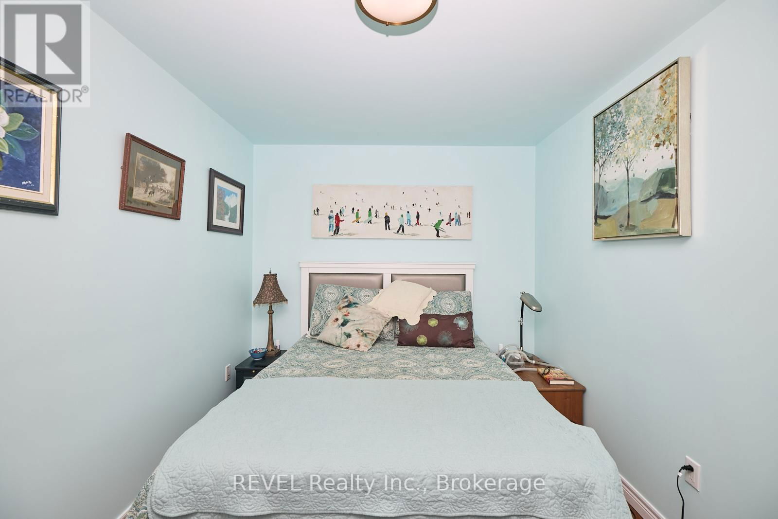 19 KNOLL STREET Image 22