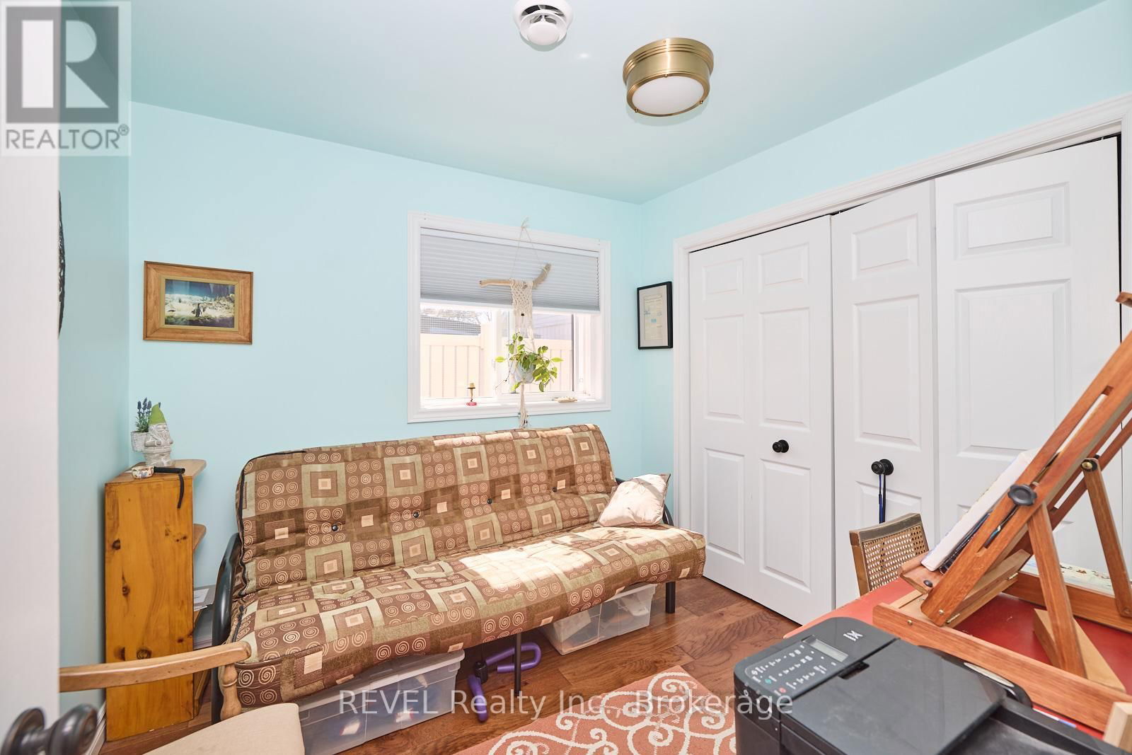 19 KNOLL STREET Image 24