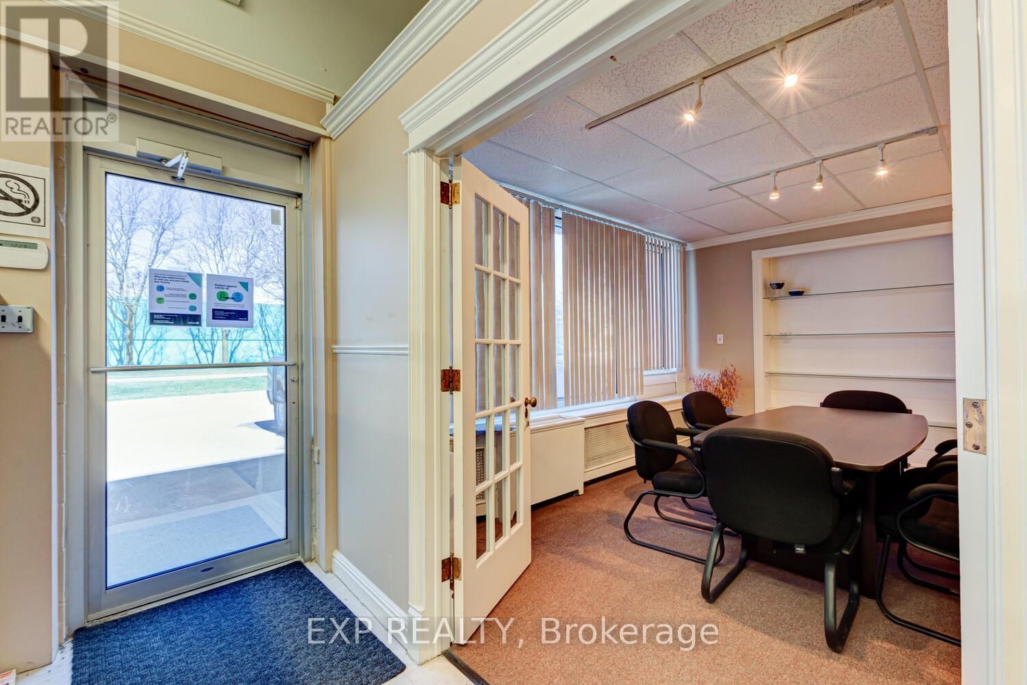 5-7 - 480 SOVEREIGN ROAD Image 6