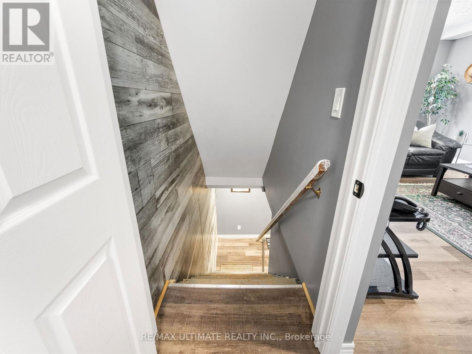 3 - 252 BERTIE STREET Image 28