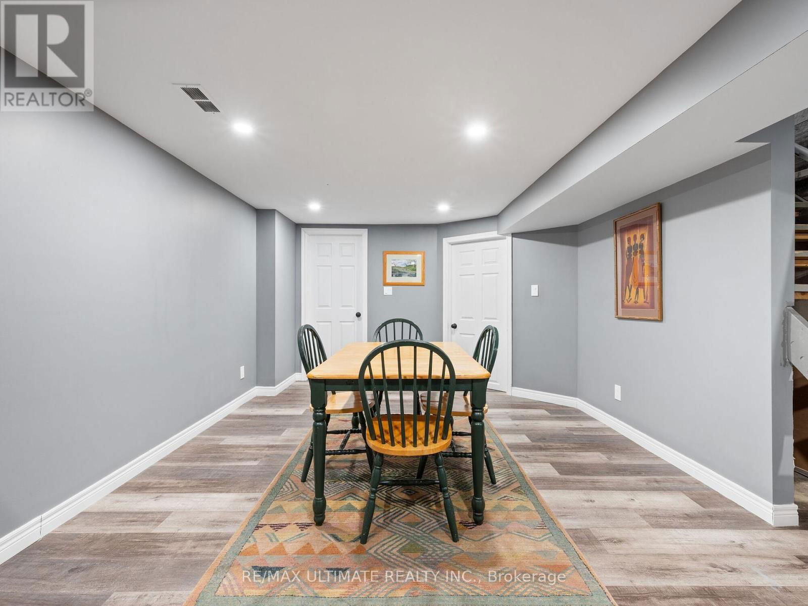 3 - 252 BERTIE STREET Image 30