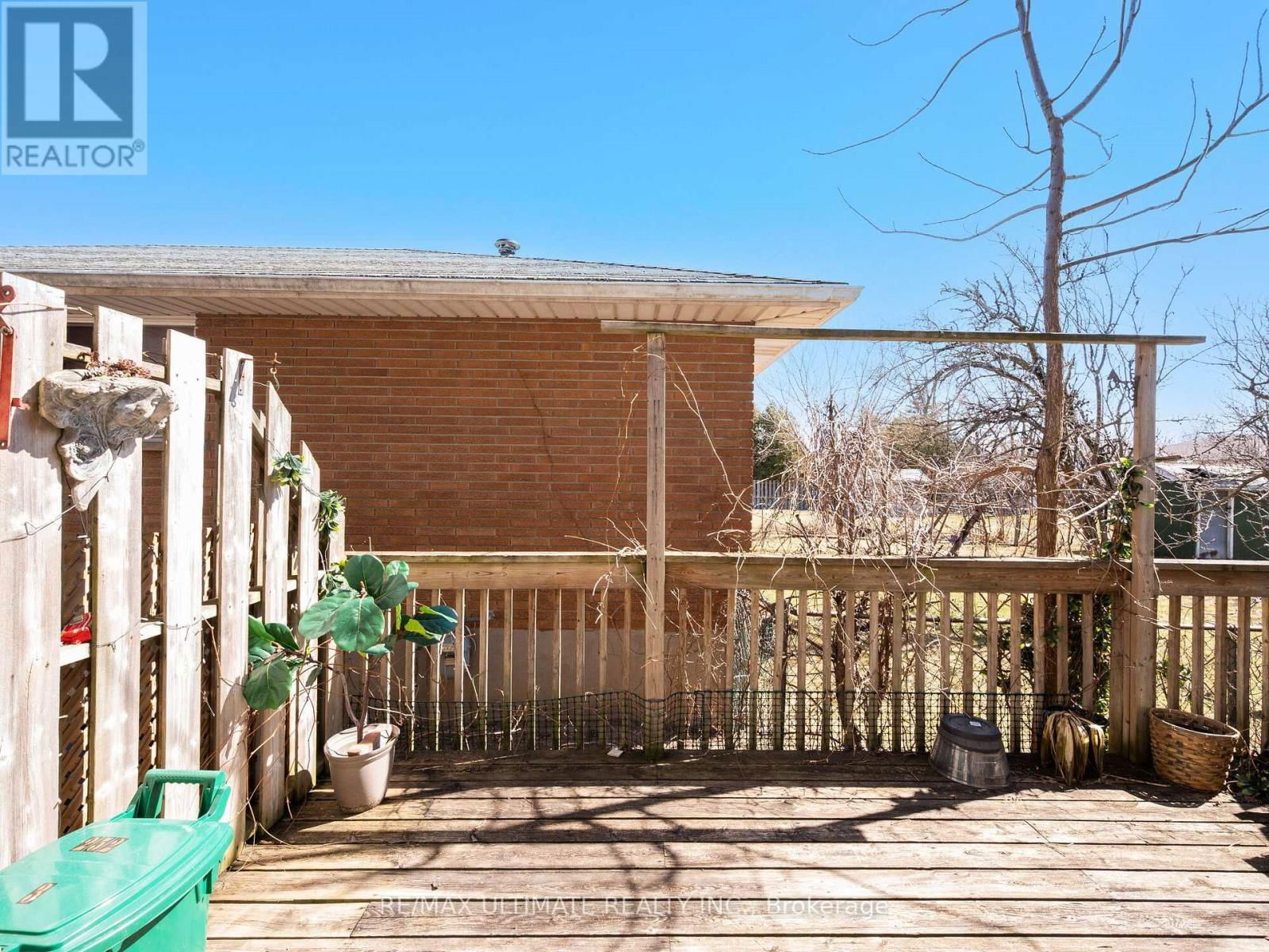 3 - 252 BERTIE STREET Image 33