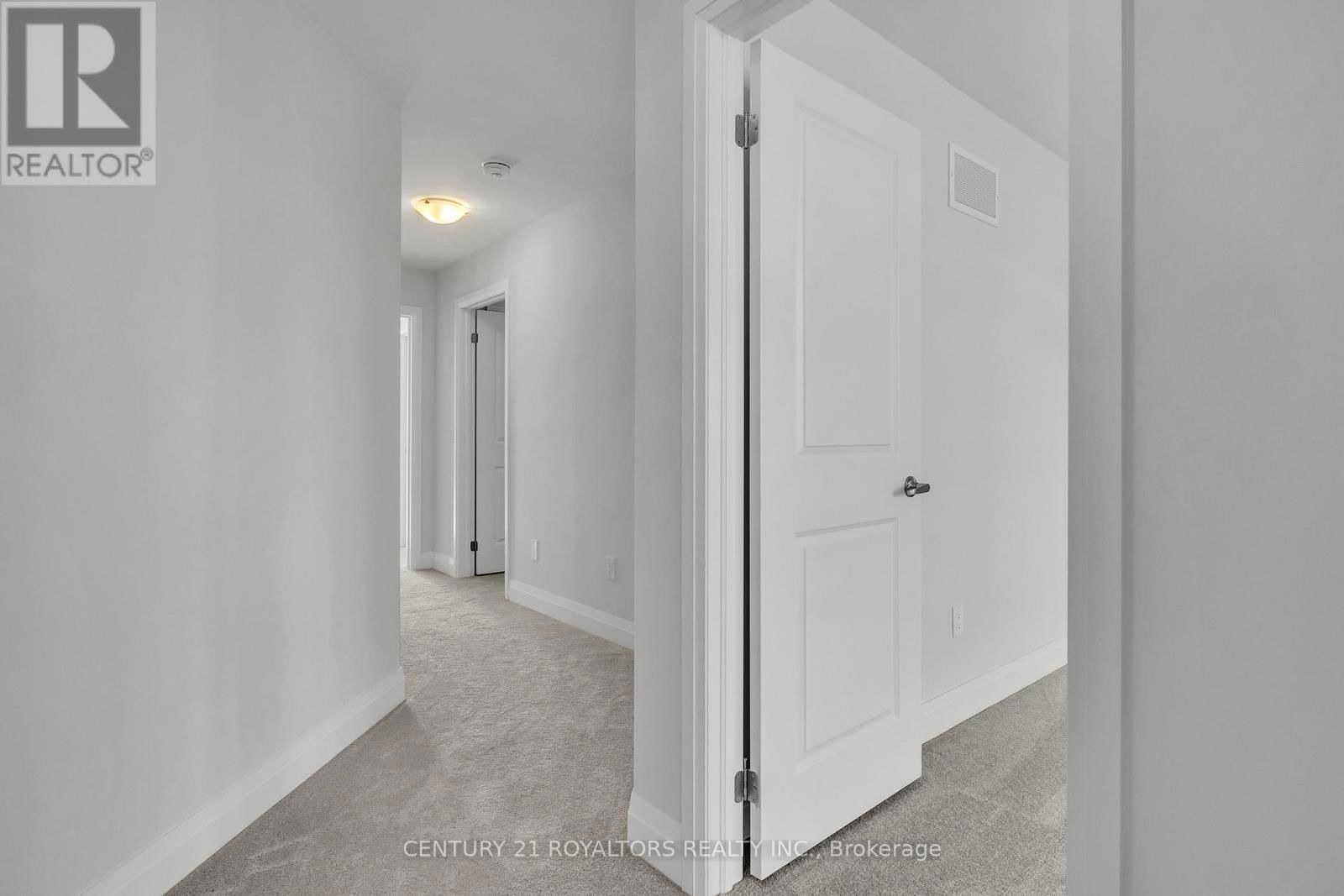 840 KNIGHTS LANE Image 25