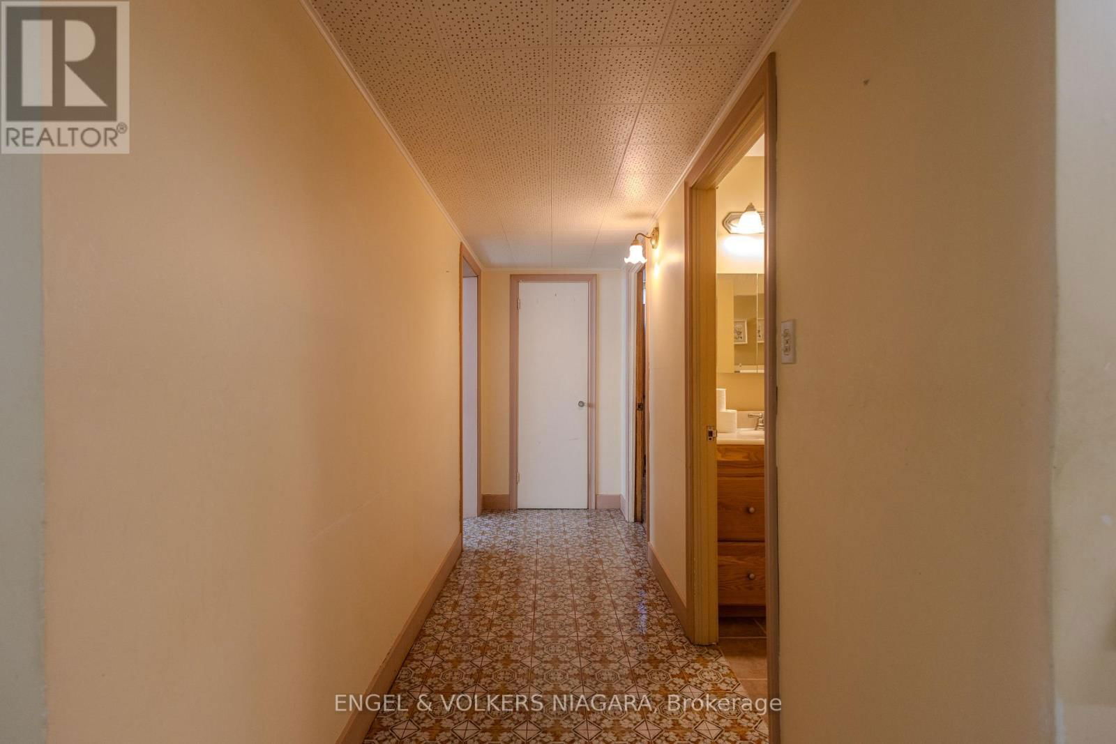 4945 PORTAGE ROAD Image 18