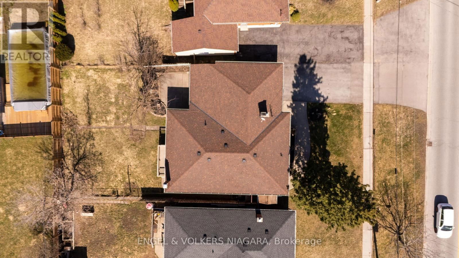 4945 PORTAGE ROAD Image 3