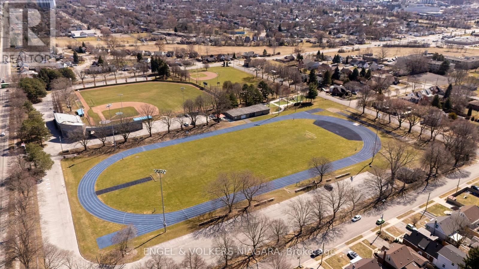 4945 PORTAGE ROAD Image 33