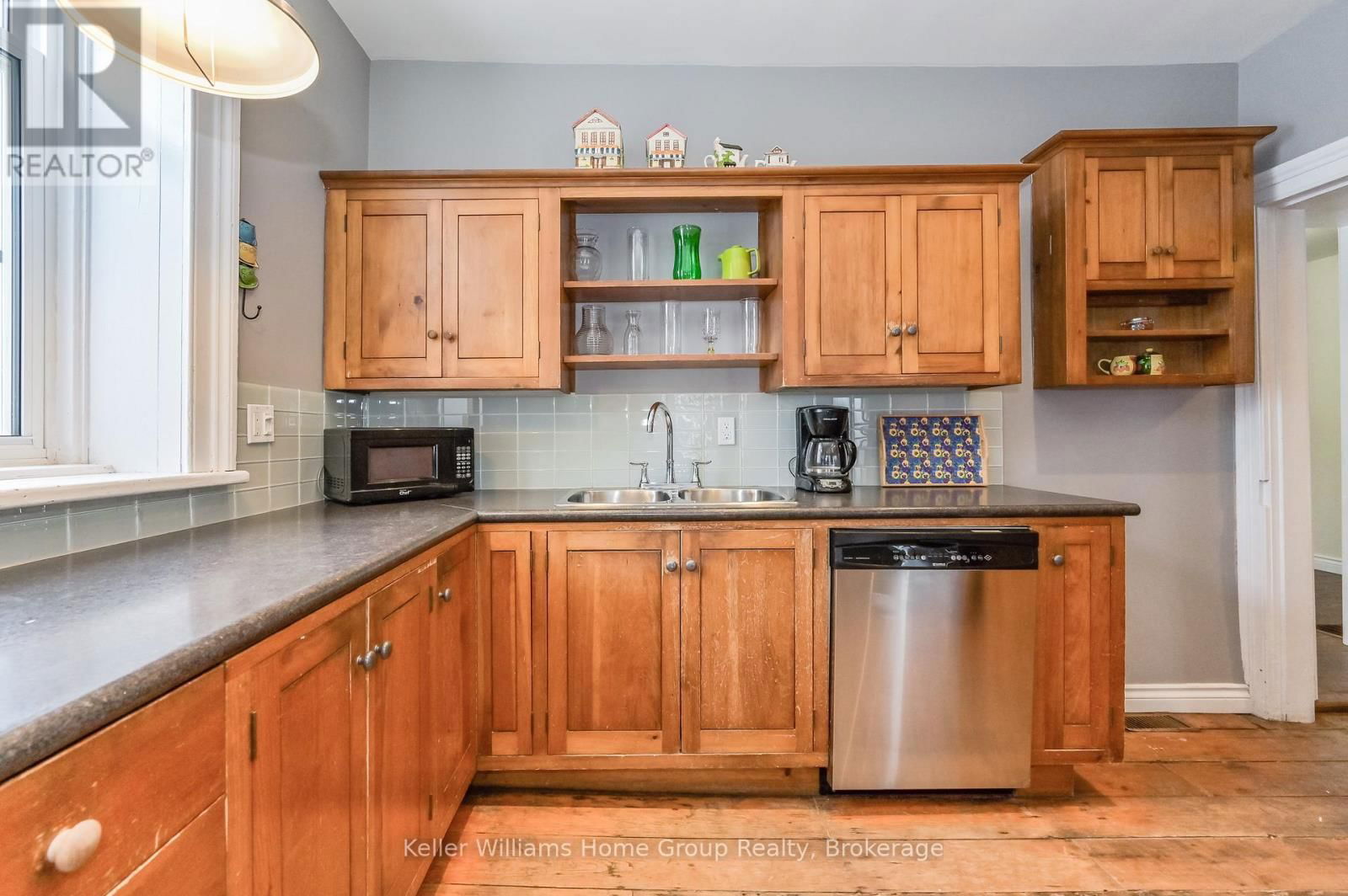 6783 GERRIE ROAD Image 9