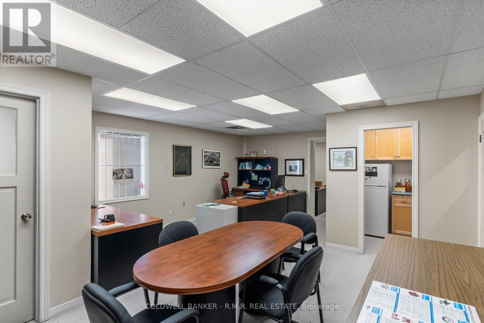 1 - 330 WARD STREET Image 16