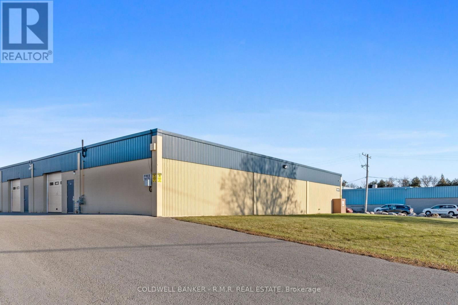 1 - 330 WARD STREET Image 7