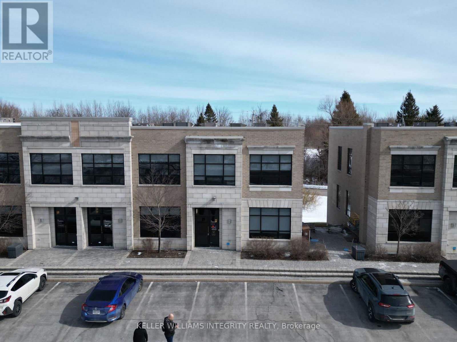 5 - 300 TERRY FOX DRIVE Image 35