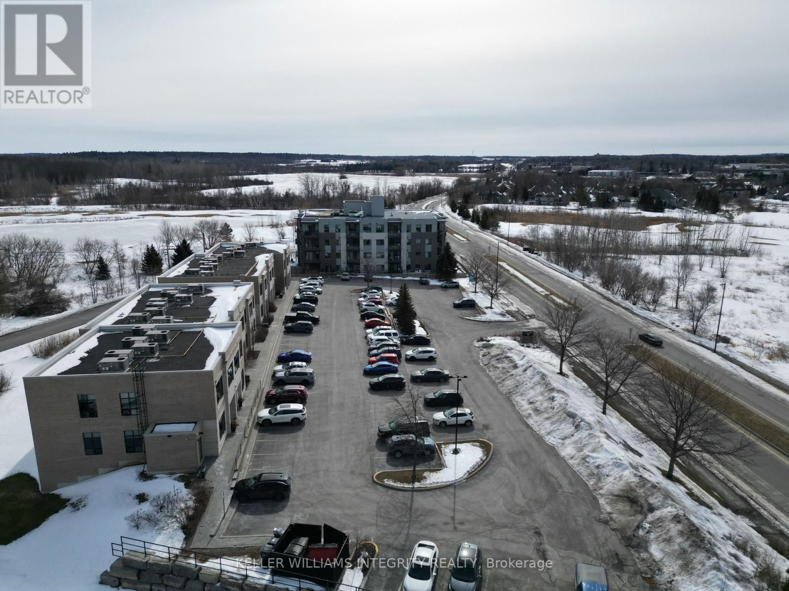 5 - 300 TERRY FOX DRIVE Image 39