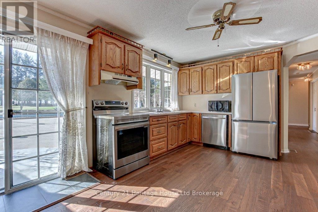 266132 MAPLE DELL ROAD Image 10