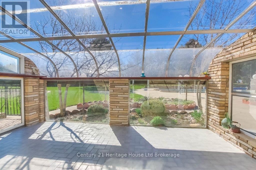 266132 MAPLE DELL ROAD Image 25