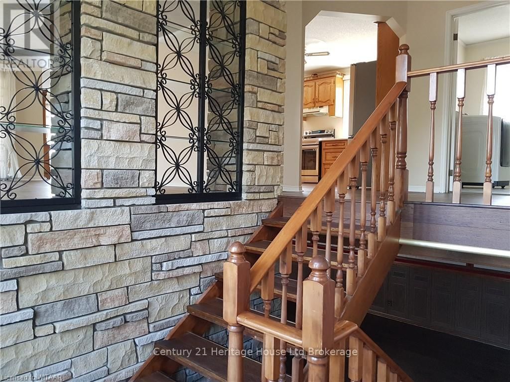266132 MAPLE DELL ROAD Image 8