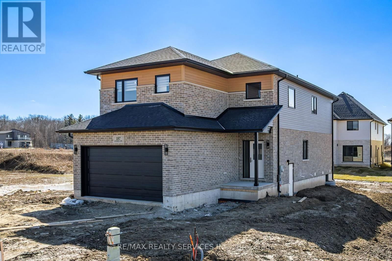 1187 HOBBS DRIVE Image 1
