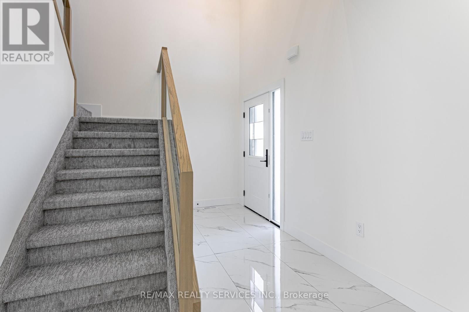 1187 HOBBS DRIVE Image 18