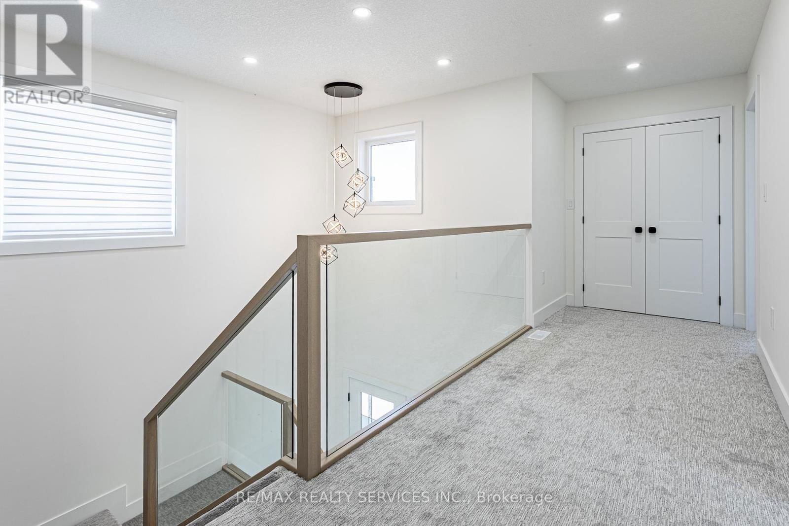 1187 HOBBS DRIVE Image 19