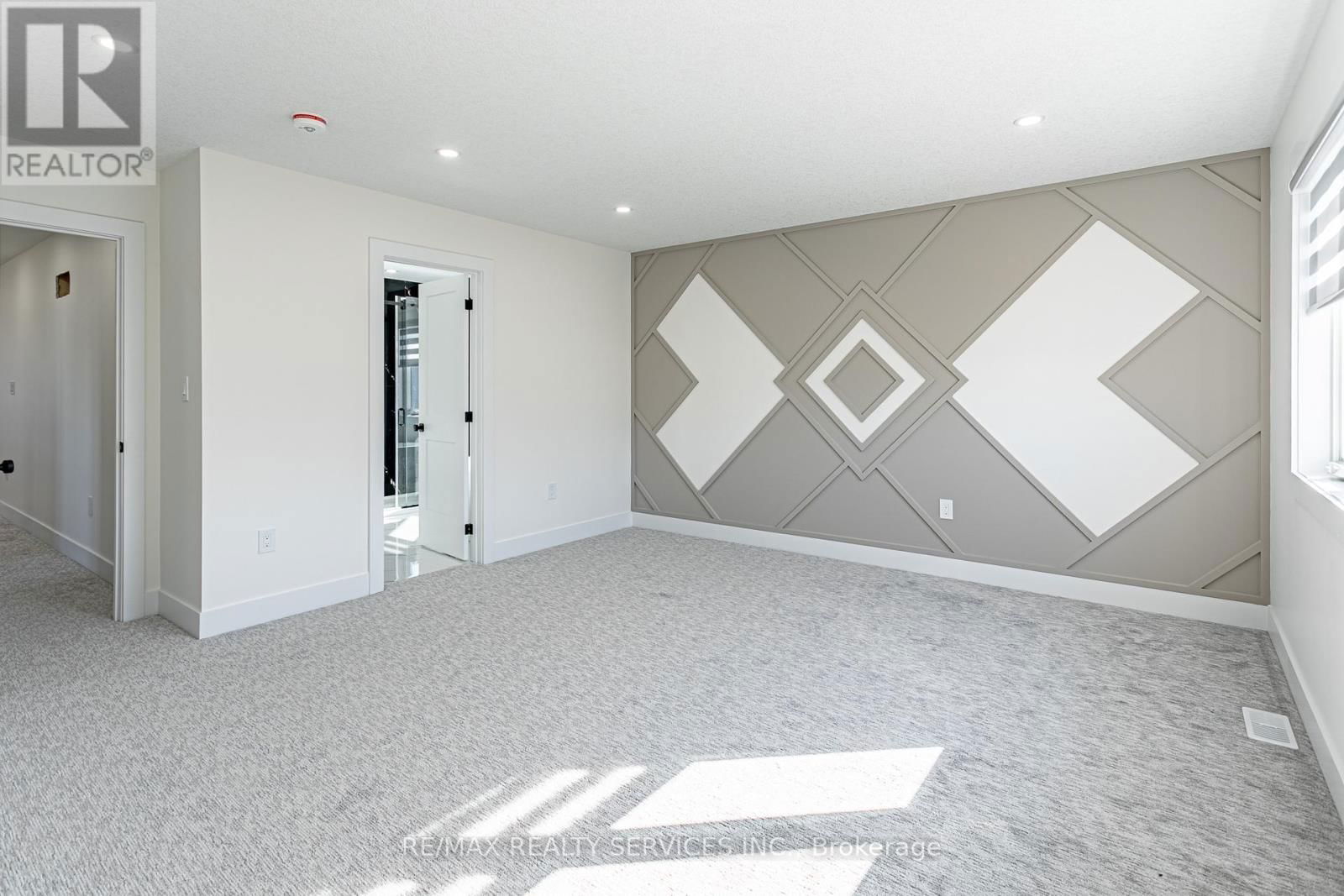 1187 HOBBS DRIVE Image 21