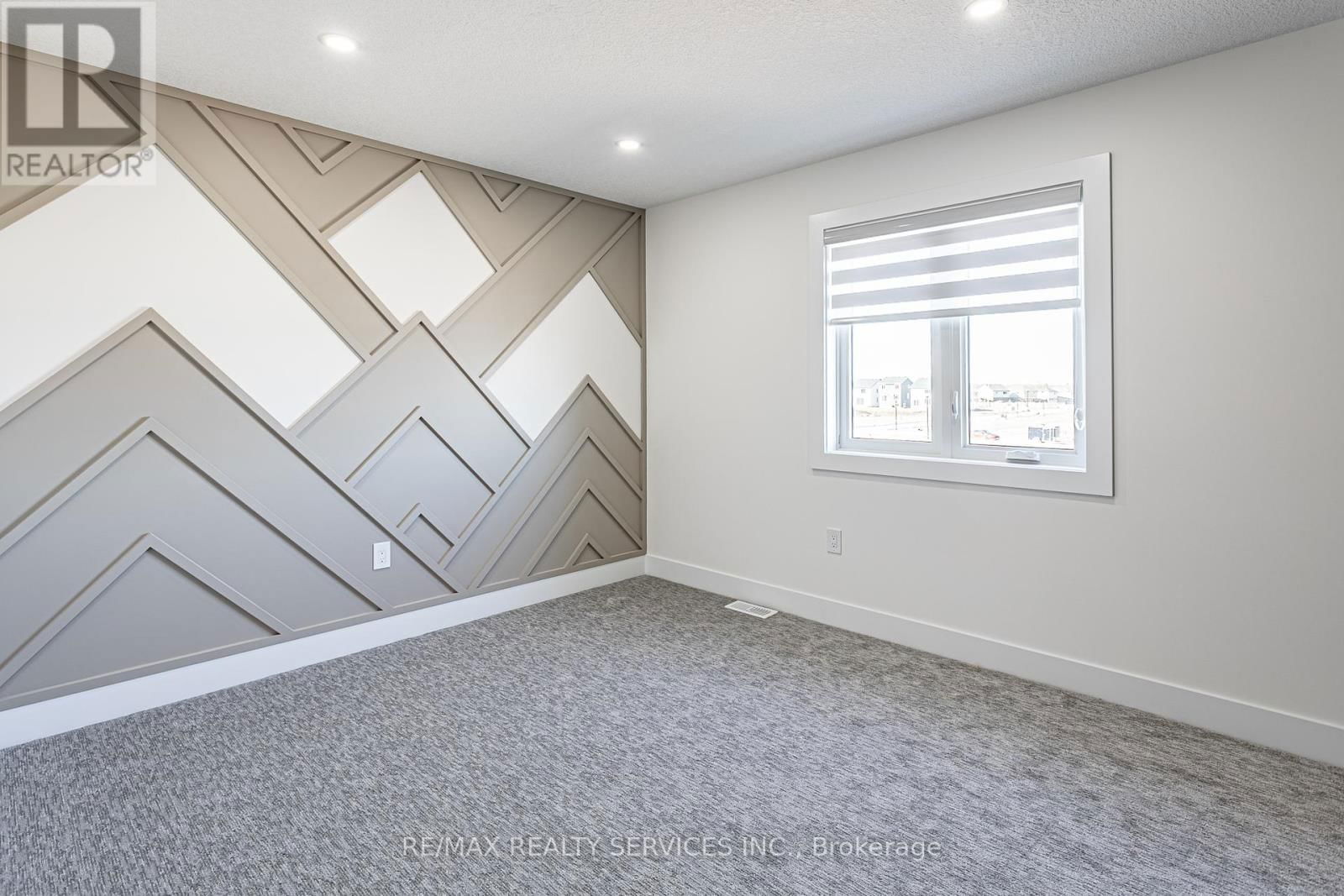 1187 HOBBS DRIVE Image 34